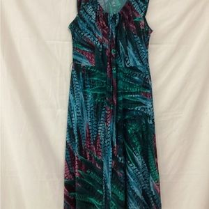 Sleeveless woman’s dress